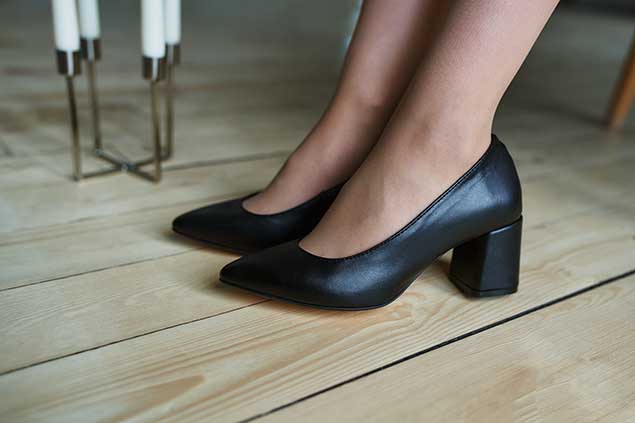 Туфли чёрные  на каблуке 6см натуральная кожа