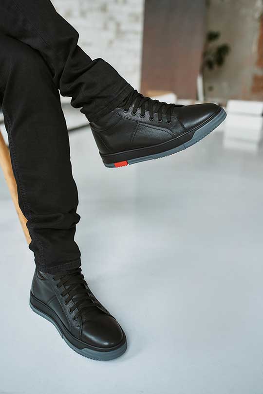 Ботинки чёрные casual натуральная кожа